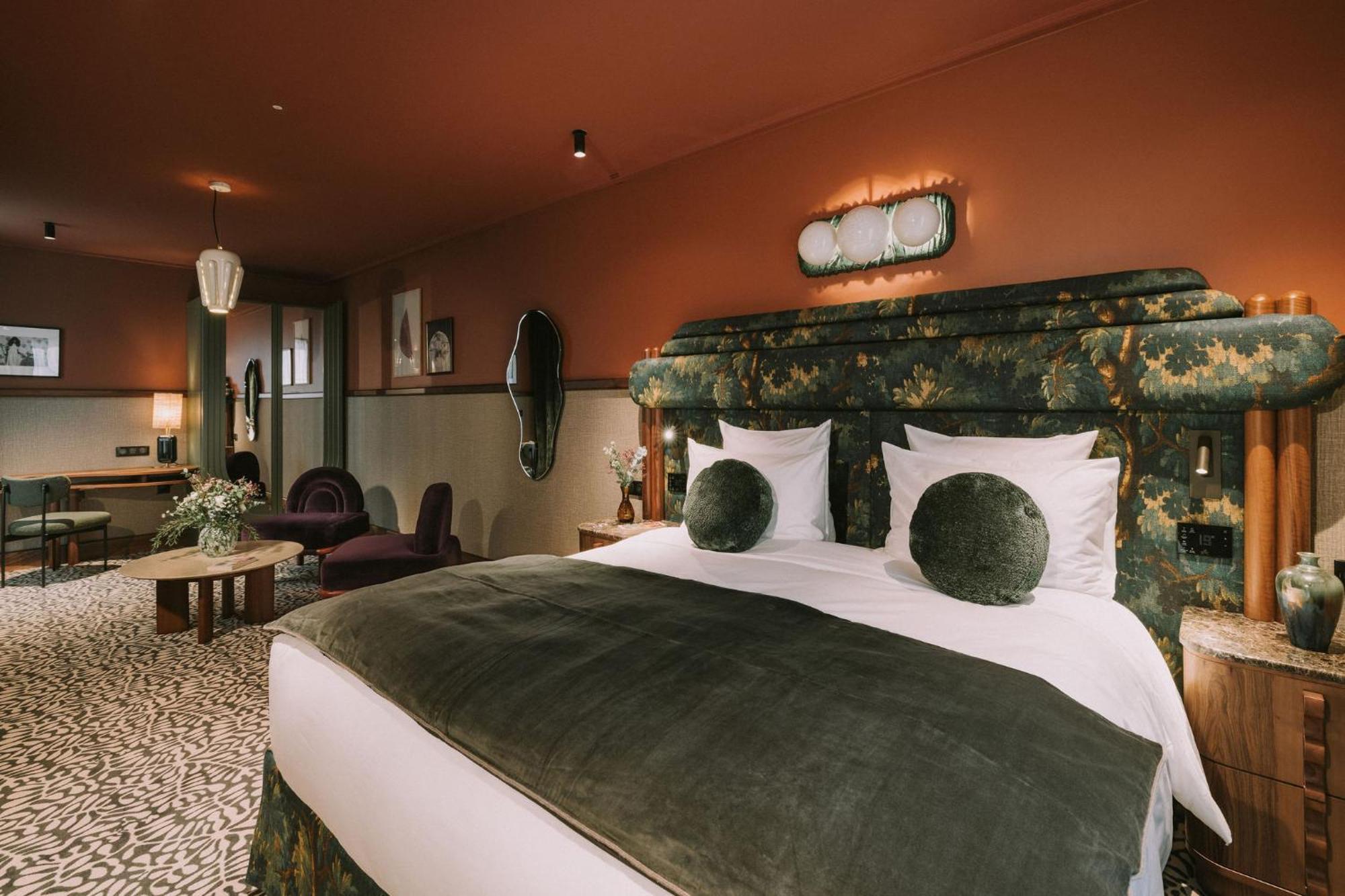 1.75 Paris La Treve Hotel Екстериор снимка