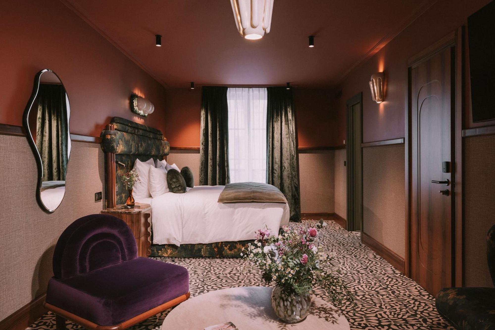 1.75 Paris La Treve Hotel Екстериор снимка